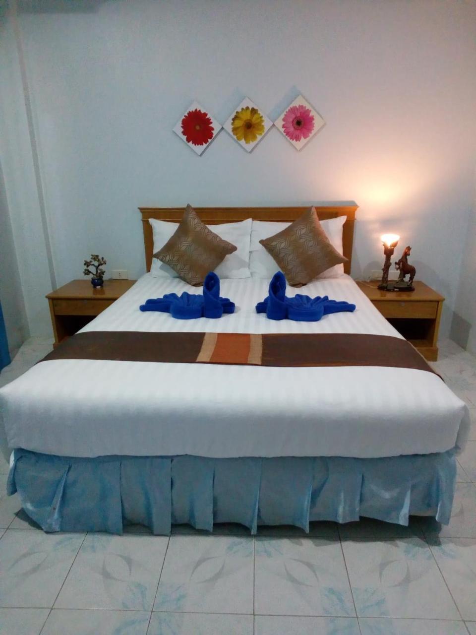 Pailin Hotel Klongmuang-part Kültér fotó