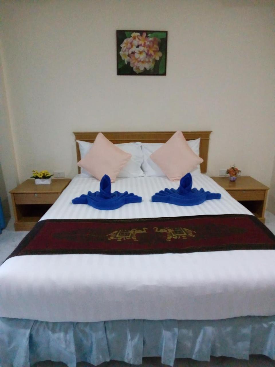 Pailin Hotel Klongmuang-part Kültér fotó
