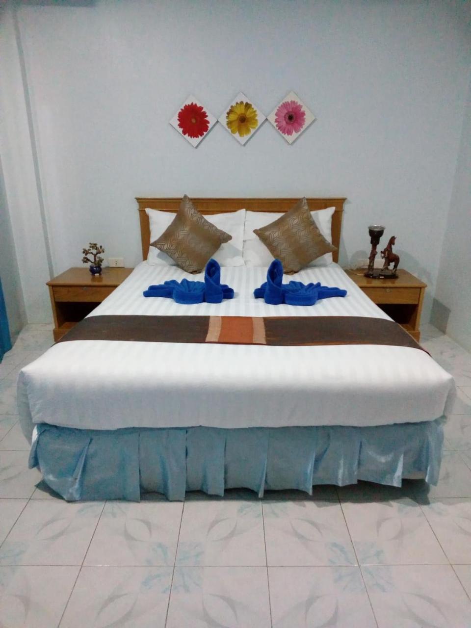 Pailin Hotel Klongmuang-part Kültér fotó